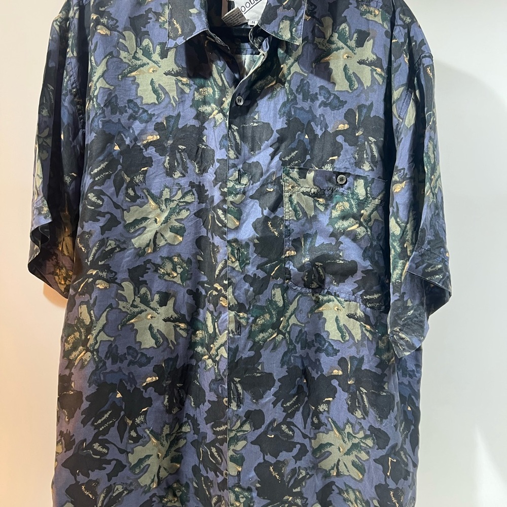 Goouch 100% silk  Blue and Green all over pattern Casual Button Down Shirt